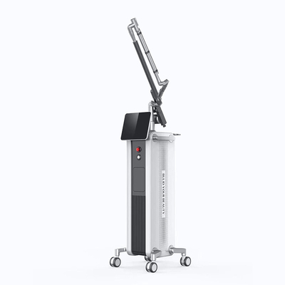 Máquina láser fraccionada de CO2 portátil de 10600nm para rejuvenecer la piel y eliminar las arrugas